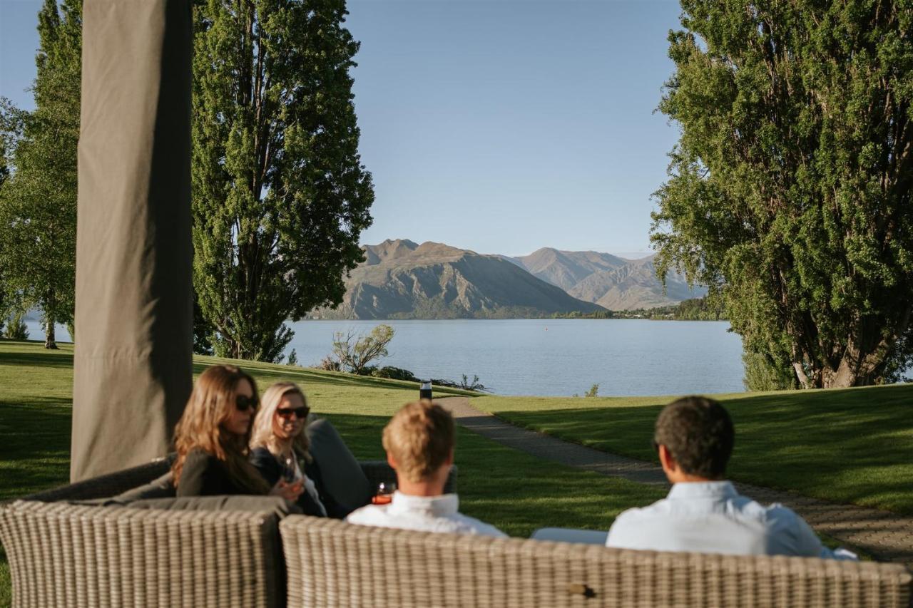 Edgewater Hotel Wanaka Exteriör bild