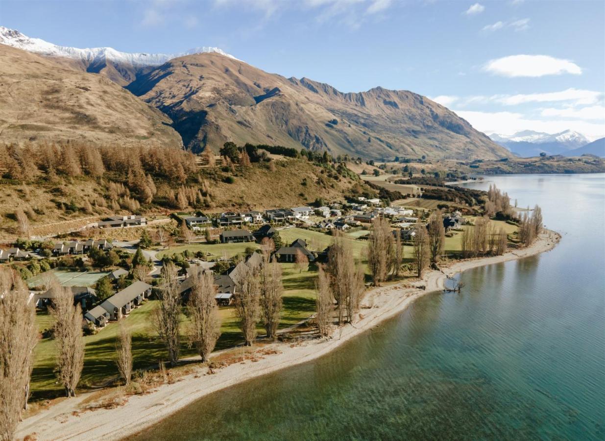 Edgewater Hotel Wanaka Exteriör bild